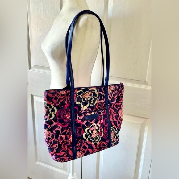 Vera Bradley retired vintage Katalina tote bag purse - Picture 1 of 4